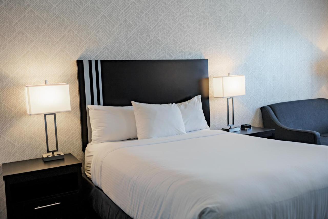 Park Inn By Radisson Edmonton Airport Leduc Eksteriør billede