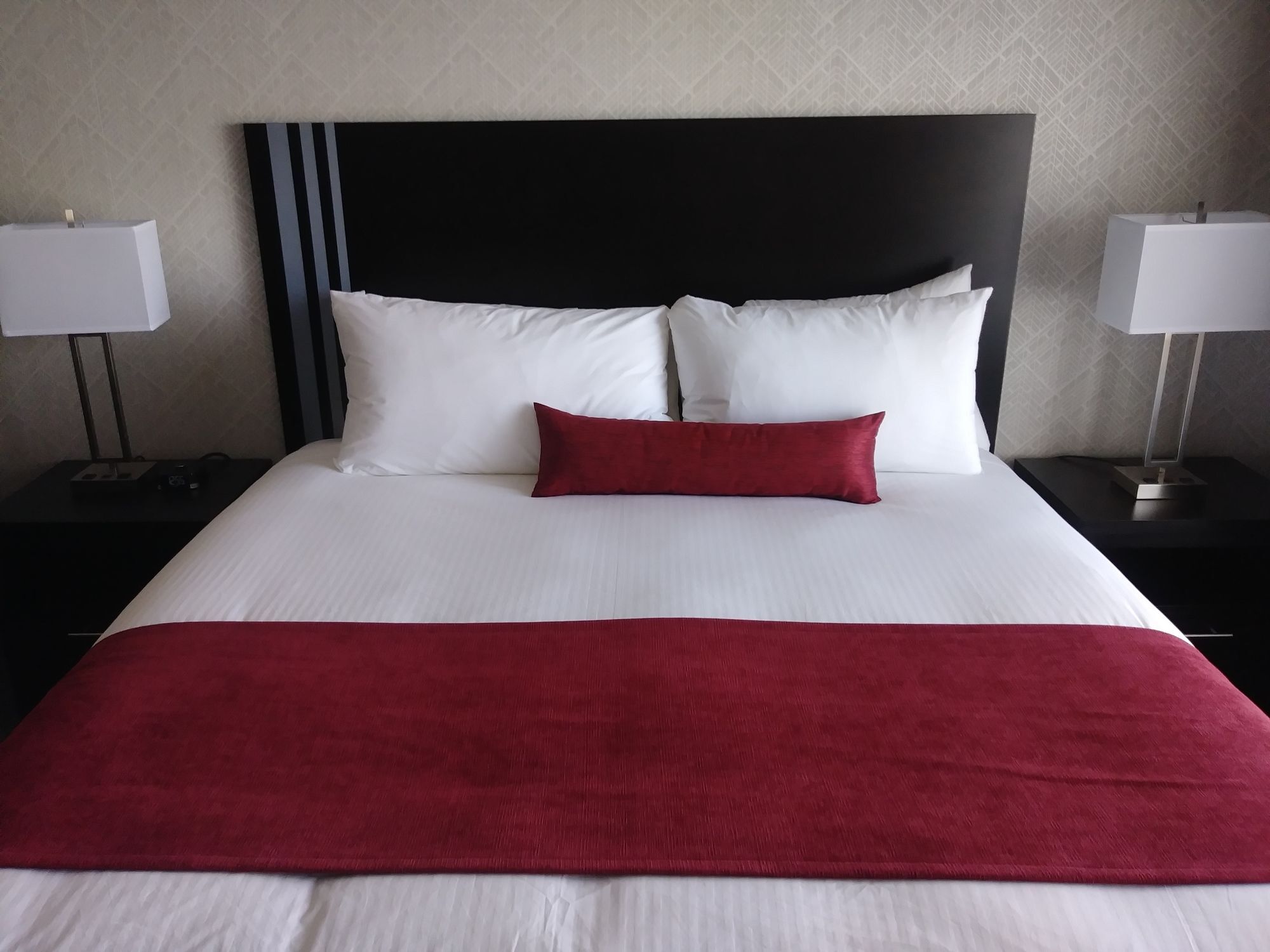 Park Inn By Radisson Edmonton Airport Leduc Eksteriør billede